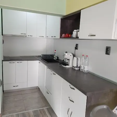рая 2 Apartment *